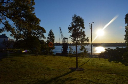 4_Harbour-view-with-crane-Copy-500x330